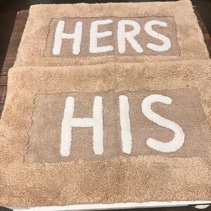 Tan and Cream Bath Mat Set